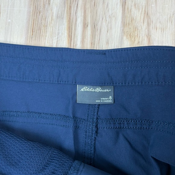 Eddie Bauer Hiking Capri Pants Dark Blue Outdoors Active Women's 8 - Picture 2 of 9